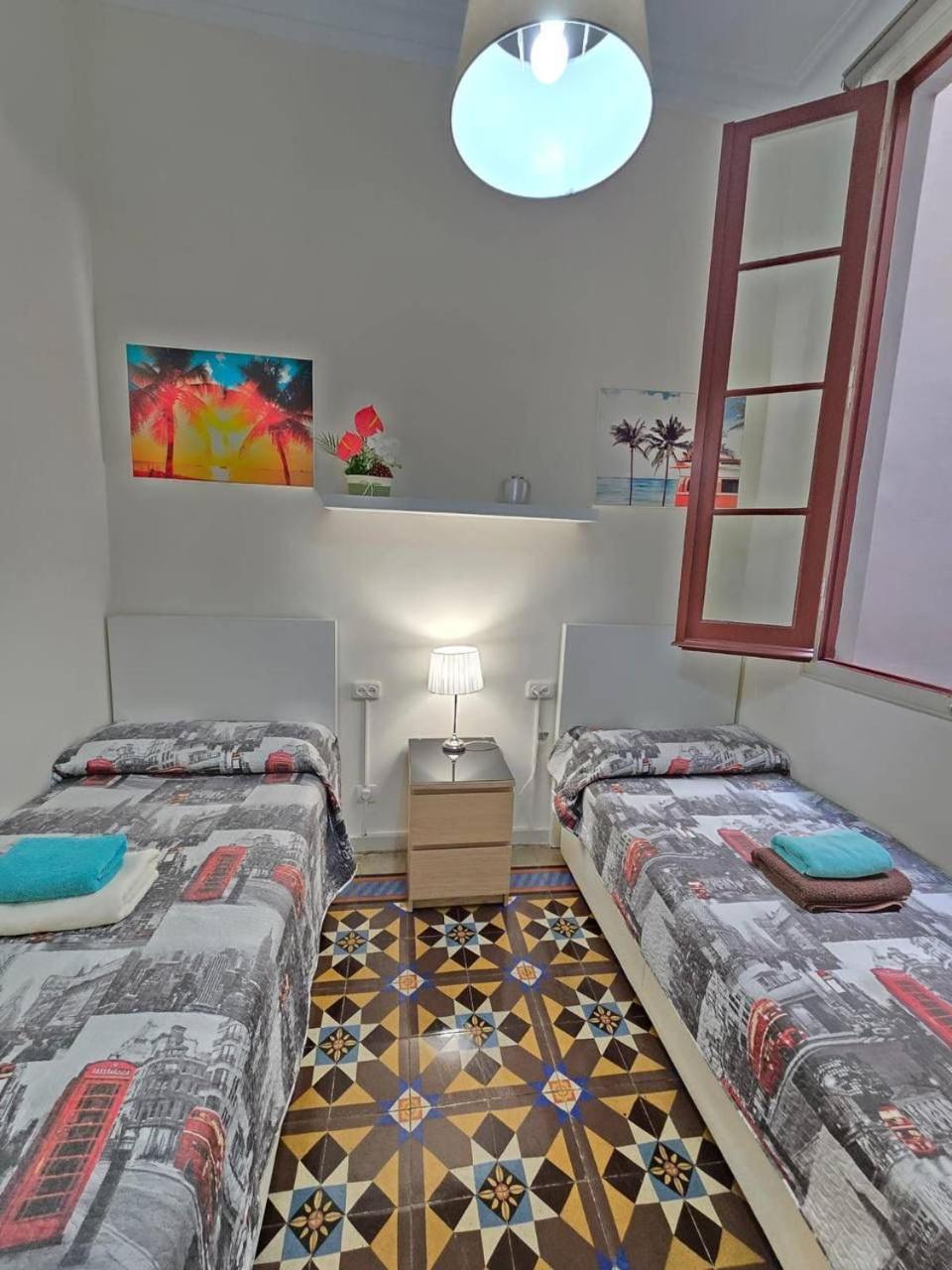 Rooms Rumila 巴塞罗那 外观 照片