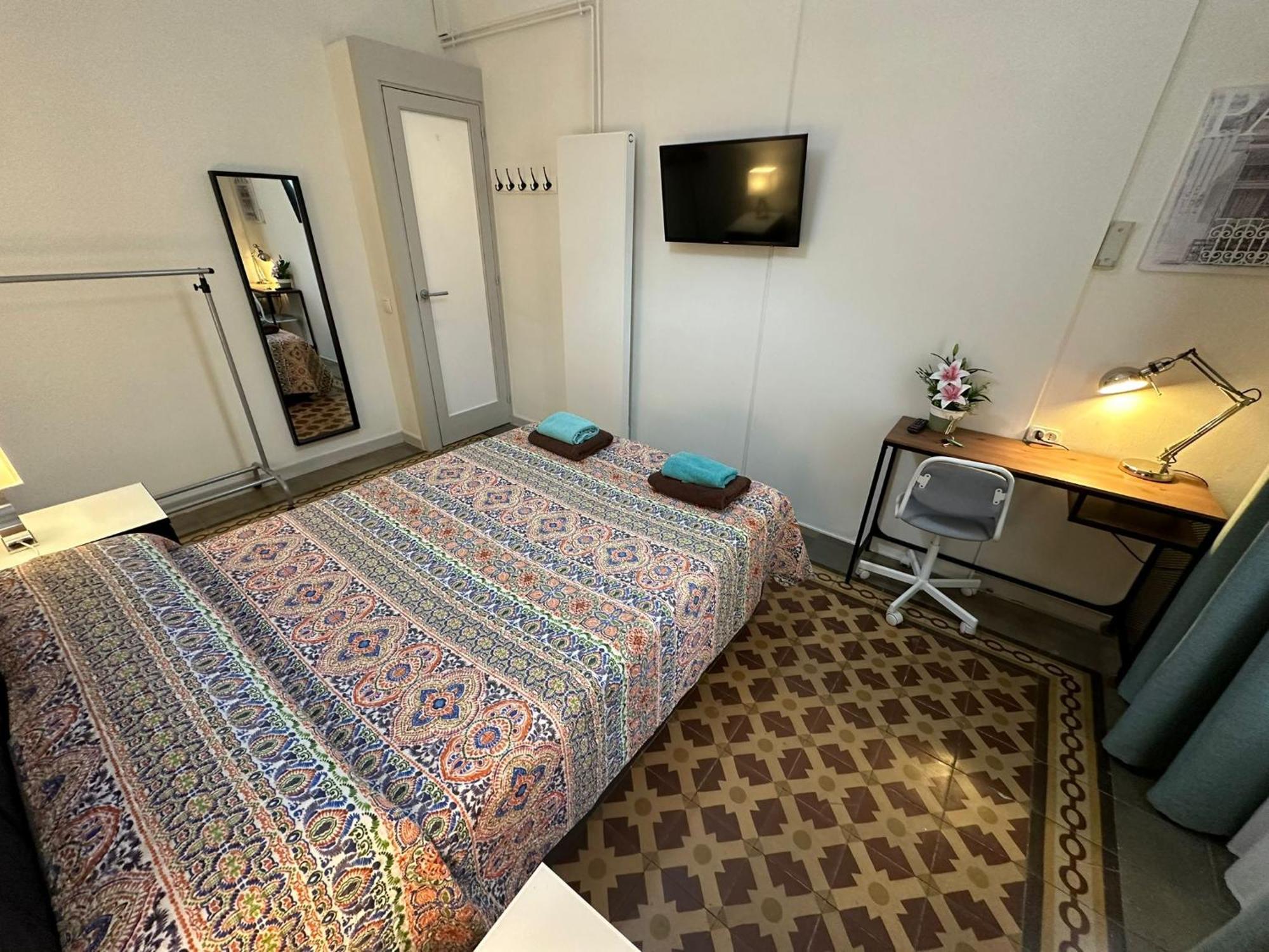 Rooms Rumila 巴塞罗那 外观 照片